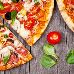 ¿Cómo hacer pizza súper fácil?