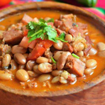 ¿Cómo Hacer Frijoles Charros?