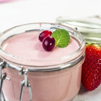 MOUSSE DE FRESAS CON CREMA