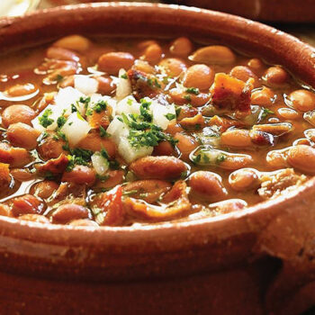 ¿Cómo hacer frijoles charros?