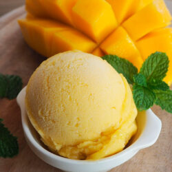 ¿Cómo hacer helado de mango?
