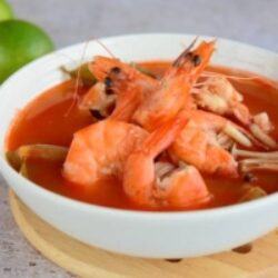 ¿Cómo hacer caldo de camarón?